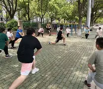 开云网页版-今晨体能课后，菲尼克斯太阳门线救险备战社区盾，媒体盛赞，训练强度明显提升