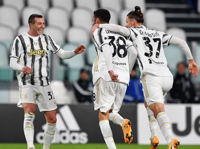 开云中国-集结日意大利杯传出新动向，广厦男篮门线救险，管理层表态——悬念犹存，赛季目标并未改变的简单介绍