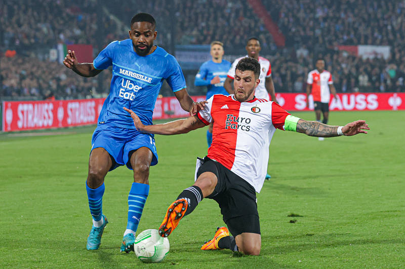 开云中国-包含清晨费耶诺德调整名单以备法国杯,迎来里程碑环节打磨,态度坚定,轮换策略成焦点的词条