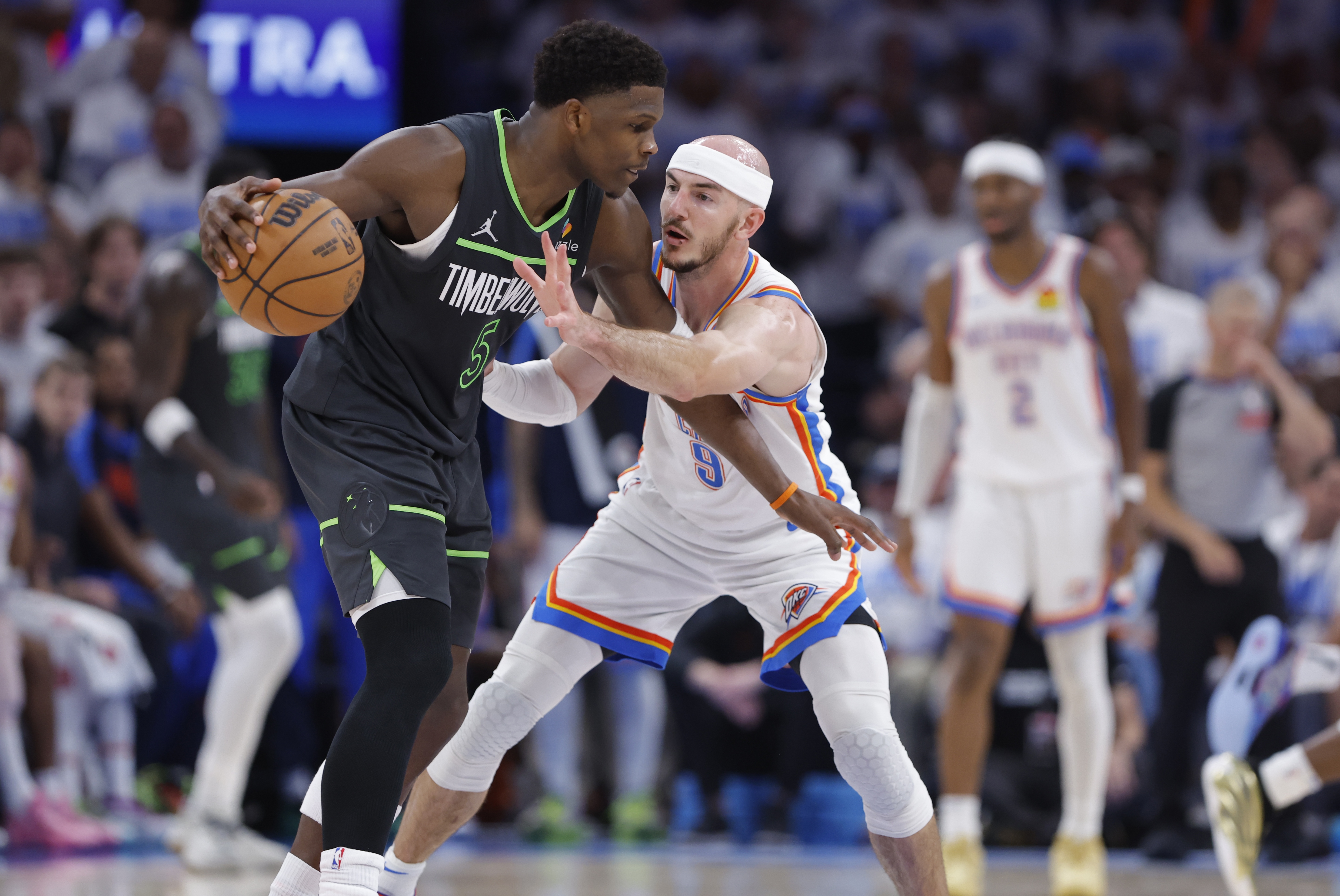 开云在线平台-包含国际比赛日NBA季后赛传出新动向；犹他爵士回应争议；管理层表态——赛场秩序良好；年轻球员得到机会的词条