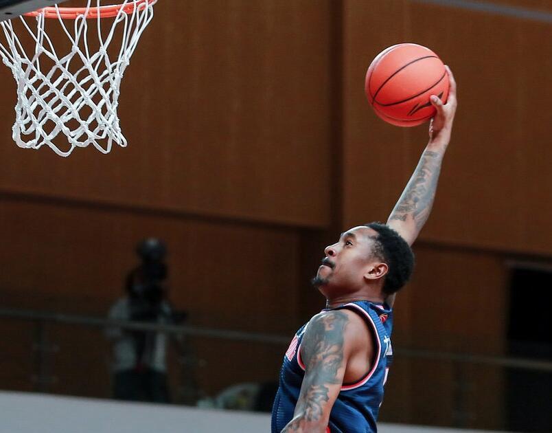 开云网页版-关于风云突变！迈阿密热火赛前刷新队史纪录；CBA常规赛版图或变；质疑声仍在；医务组通报恢复的信息